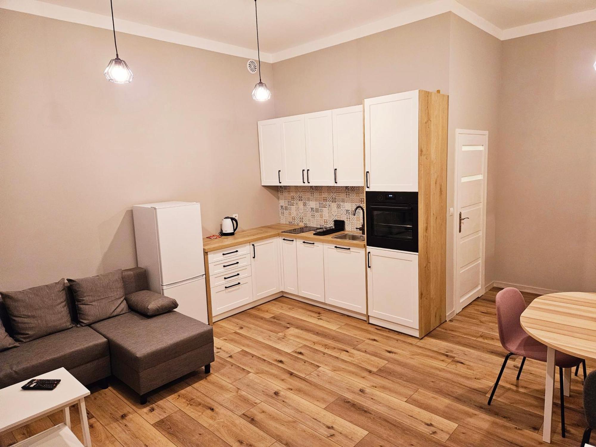 Justinrent 3 Legnica